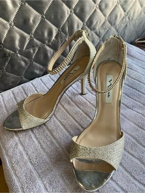 Nina New York Crystal Stiletto Evening Sandals - Size 8.5